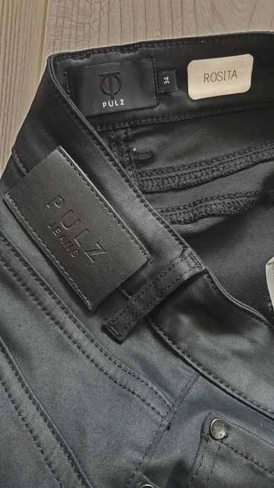 Pulz Rosita skinny Jeans coated czarne 34