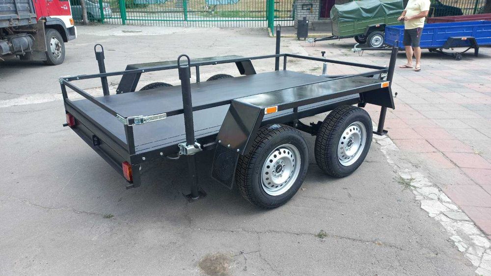 Прицеп легковой  Самый Большой размер одноосных прицепов 3.0*1.6*0.45м
