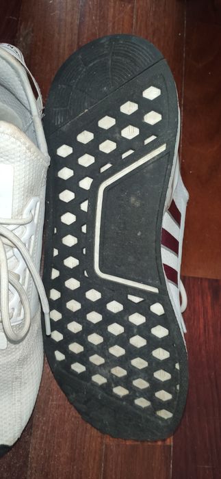Adidas NMD R1 V2 Edição Especial Japão - White/Maroon Limitada (Usadas Tam. 44 1/3)