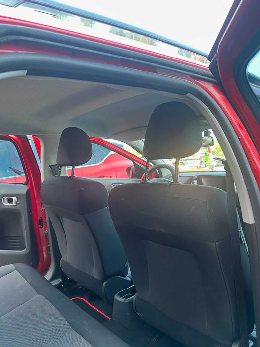 Citroen C4 Cactus puretech chine Pack 1.2 gasolina 173 230 kilomètres. 8000 euros preço negociável. Um bom negócio