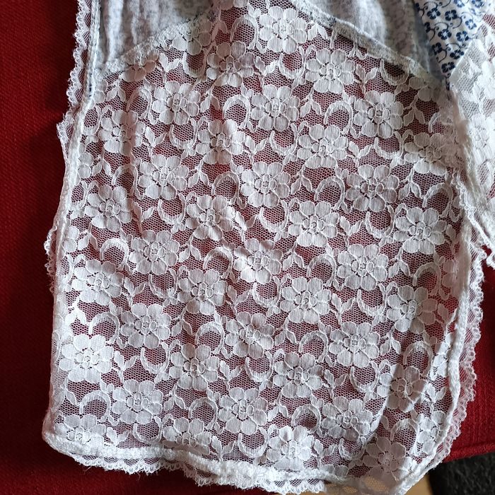Echarpe (lenço) de algodão e renda