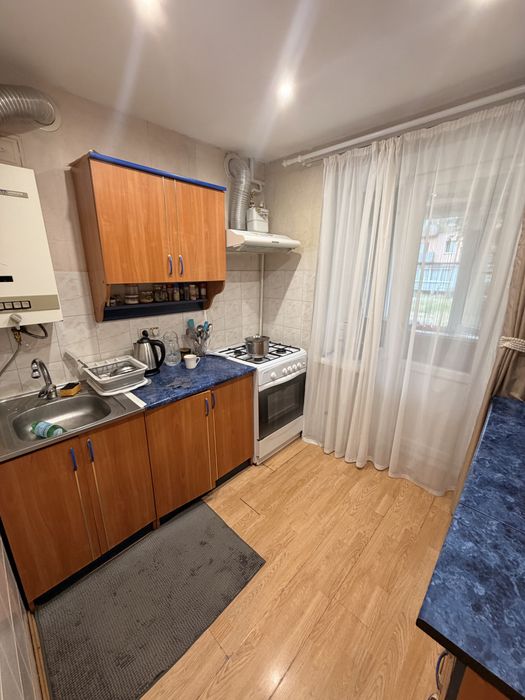 Продаж 3-х кімнатної квартири в центрі м.Шептицький