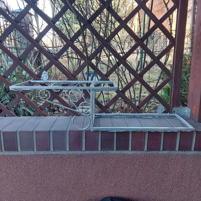 Półka metalowa do renowacji