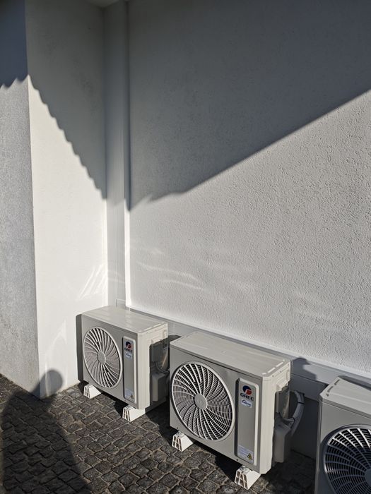 Instalação e Manutenção de Ar Condicionado e Frio Comercial