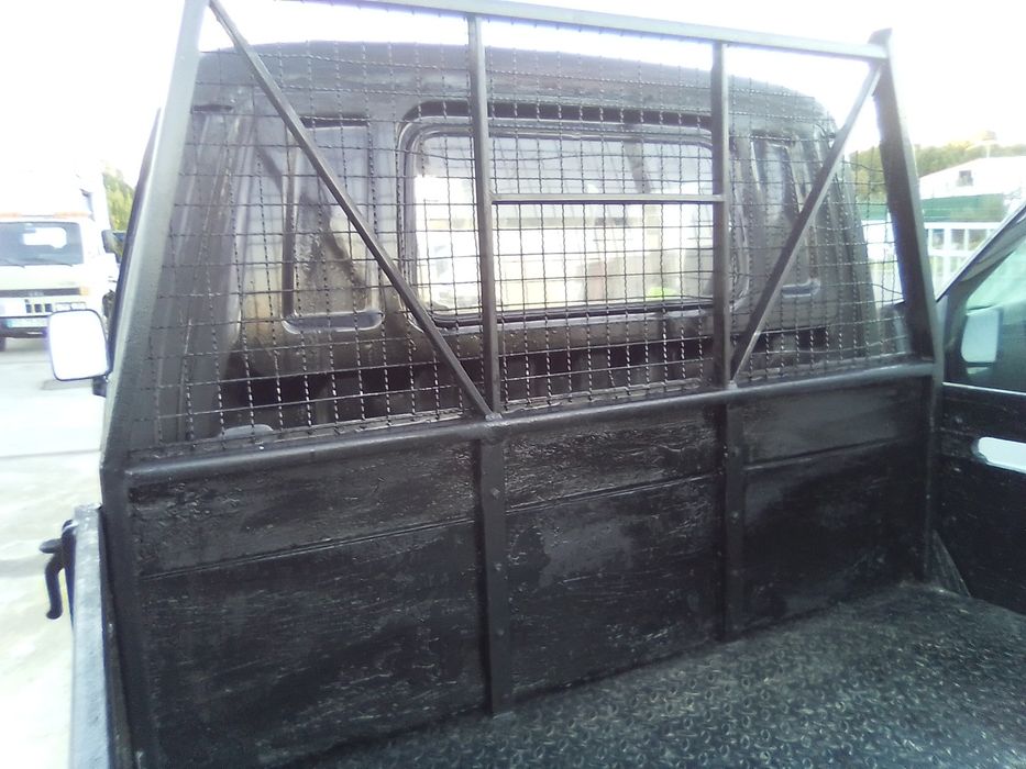 Mazda E2200 pickup