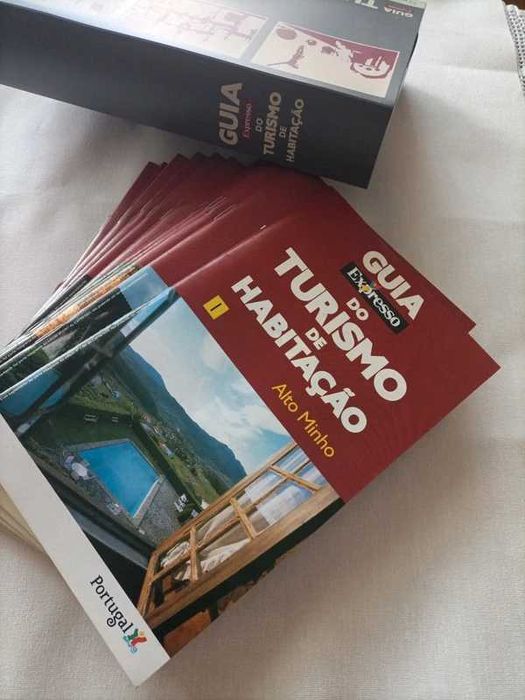Coleção Completa: Guia Expresso do Turismo de Habitação (com Caixa)