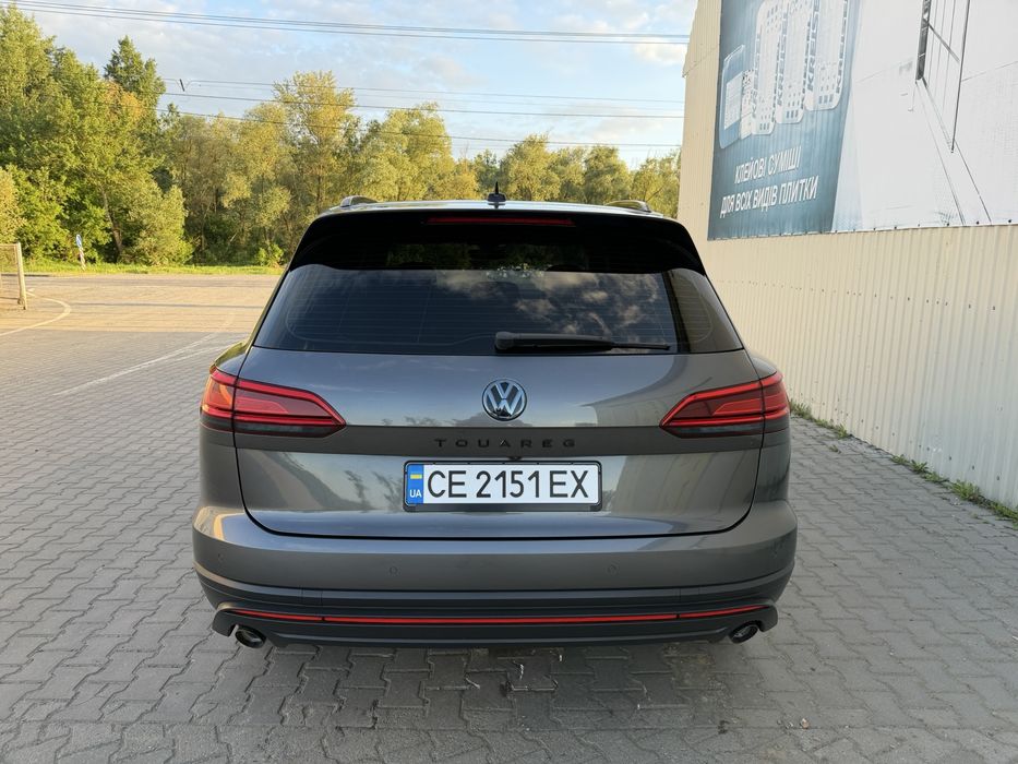 Volkswagen VW Touareg CR 3.0TFSI рік 2018