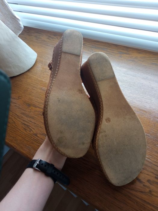 Skórzane sandały Lasocki