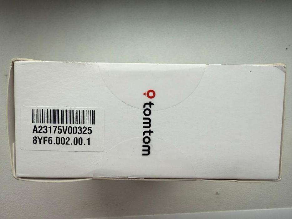 GPS-навігатор автомобільний TomTom GO Classic 6" Wi-Fi