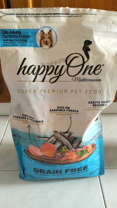 Vendo ração Happy One de Sardinha
