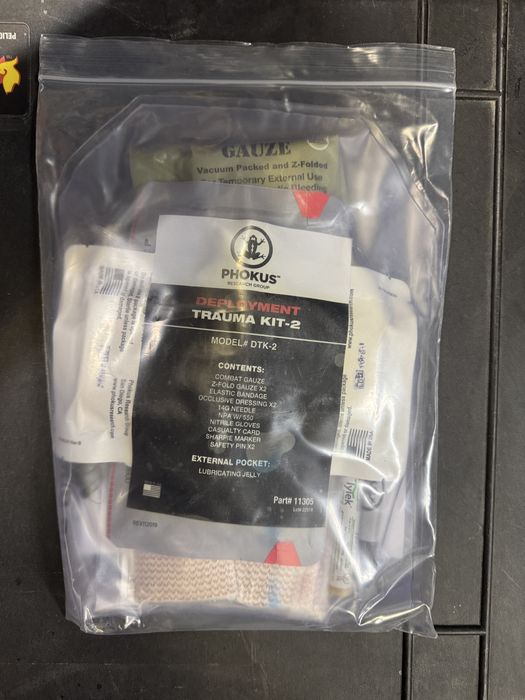 Phocus trauma kit Ifac pod plyte kamizelki.