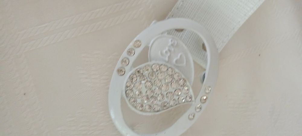 Ремни женские,разные