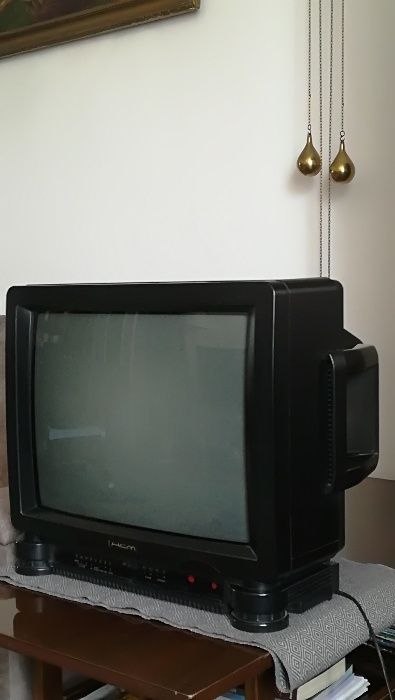Sprzedam telewizor