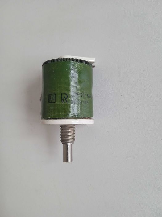 Переменный резистор 22 Ом. 25ват.б/у