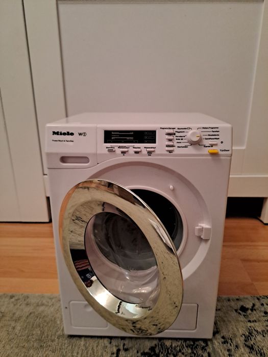 Nowa pralka dla dzieci marki MIELE