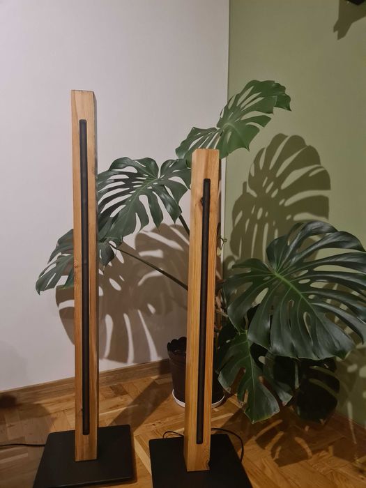 Lampa stojącą pionowa lite drewno nowoczesna