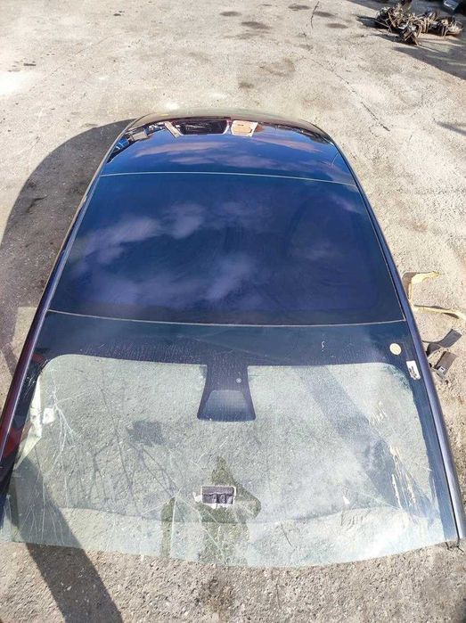 Tesla Model 3 - панорама cкло даху рест дорест