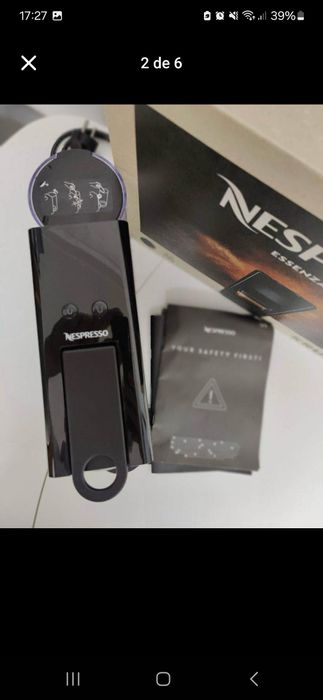 Nespresso Essenza Mini + depósito cápsulas