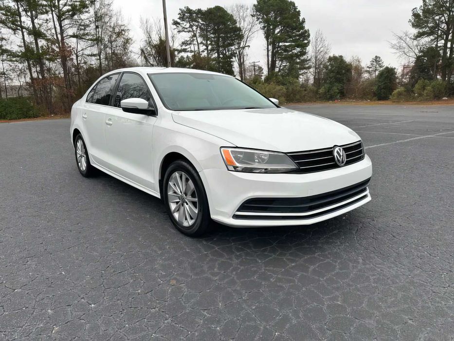 Volkswagen Jetta      2015