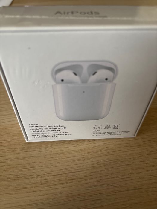 Apple AirPods 1 novos com embalagem completa fechada