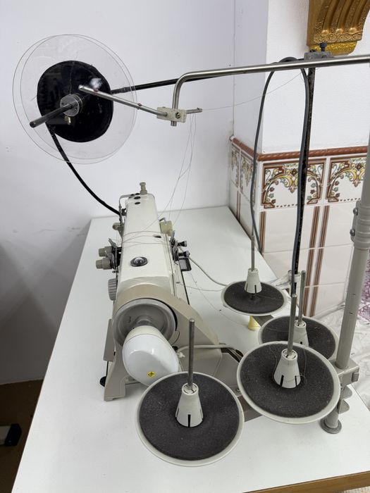 Máquina Ponto Cadeia SEWMAQ
