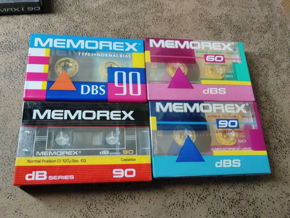 Аудіо касети Memorex . фірмові хром і нормал