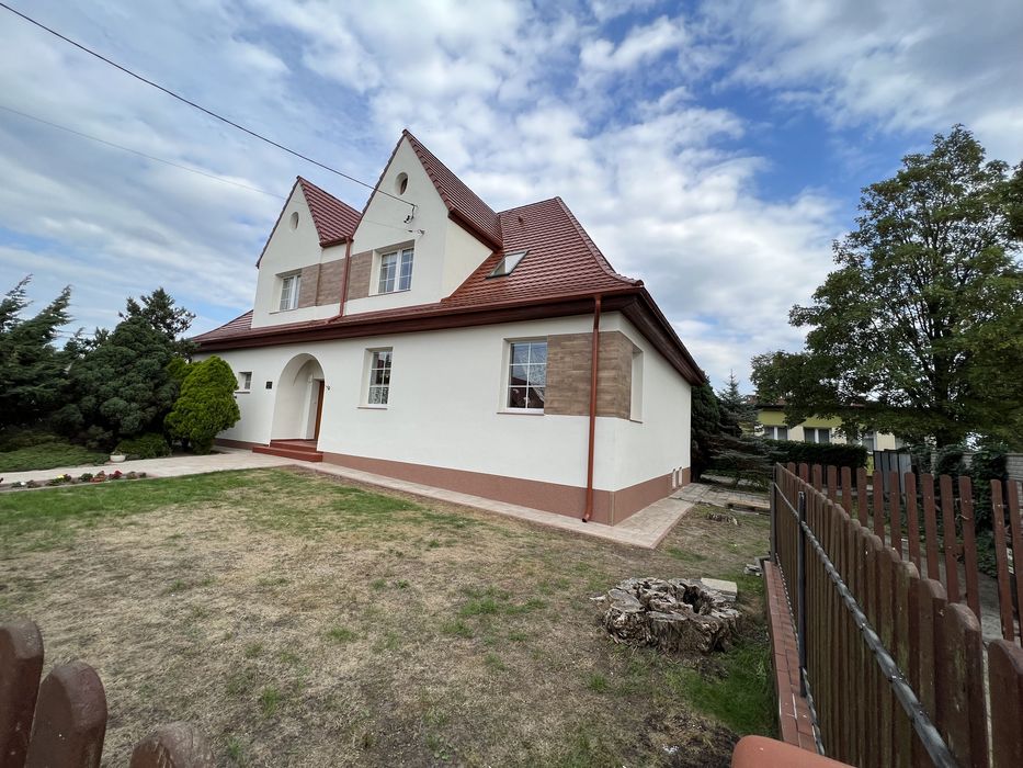 Elewacje, wykończenia wnętrz, malowanie, ocieplenia, docieplenia.