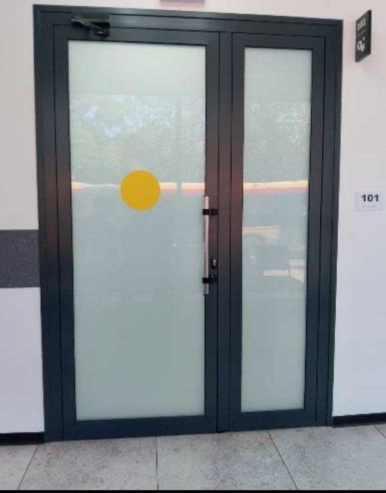 Дверь ПОД КЛЮЧ. Двери на заказ металлопластиковые ходные, межкомнатные