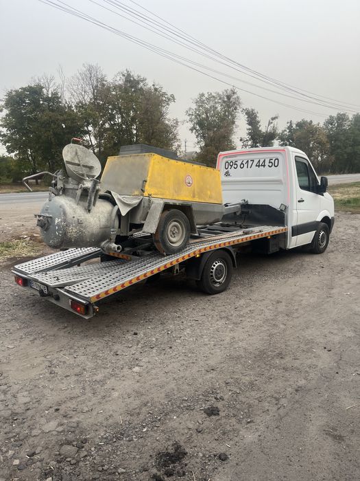 Евакуатор. Евакуація спецтехніки. Эвакуатор, негабарит. Автоевакуатор.