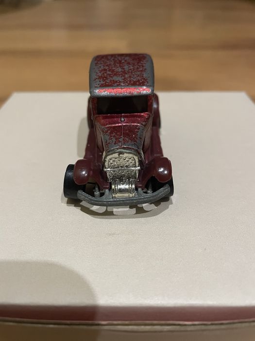 Колекційна машинка Hot Wheels 1977 року