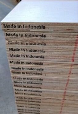 Sklejka suchotrwała lekka FALCATA 1250×2500 g. 3,6; 5; 9; 12; 15; 18mm