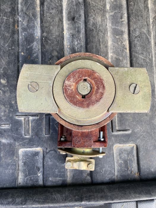 Індуктивний датчик