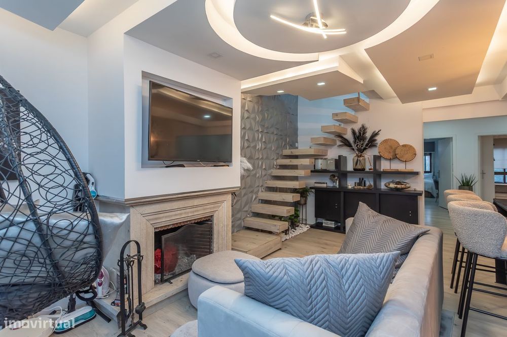 Apartamento T2 Renovado em Mem Martins