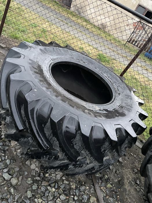 Opony rolicza Continental 800/65r32