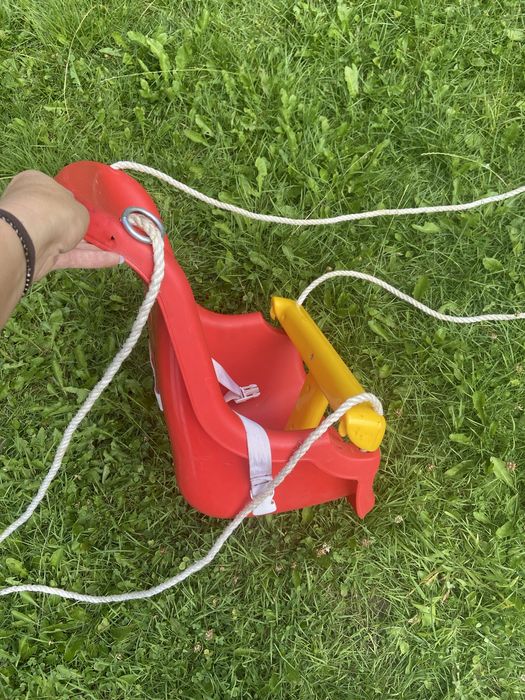 huśtawka plastikowa na linkach gratis krzesełko