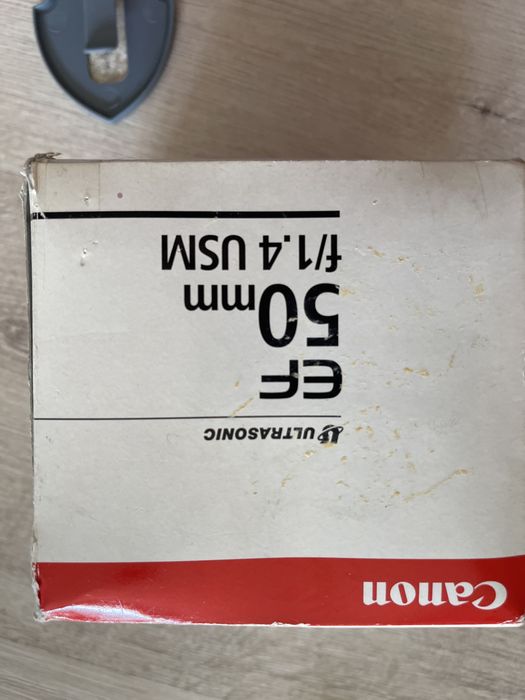 Продам об’єктив Canon EF 50mm f/1.4 USM