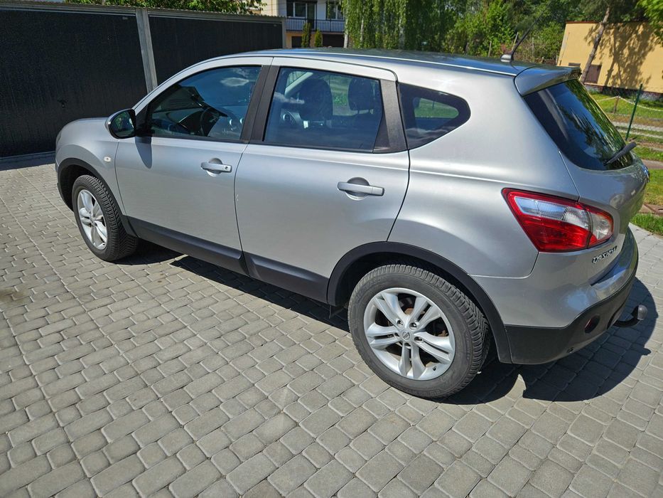 Nissan Qashqai 1.6 z gazem 2013 hak