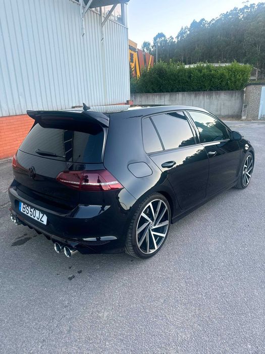 Volkswagen Golf 7 R – 2014 – 2.0 TSI – 233.xxx km