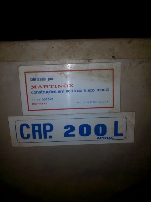 Deposito de 200 litros inox