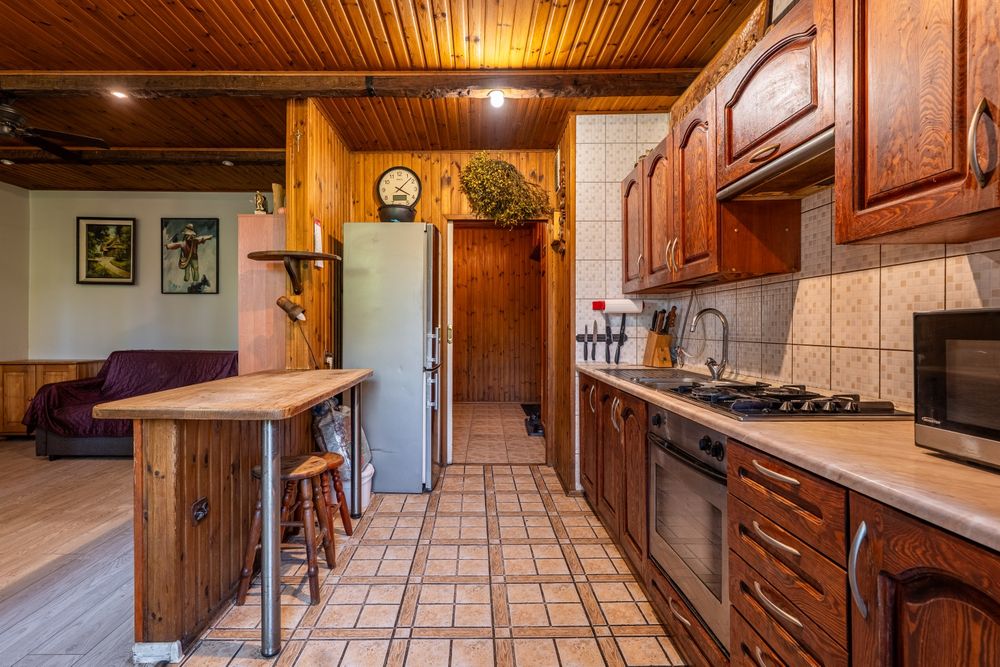 3 pokoje,60m2,winda ul. Harnasie 21