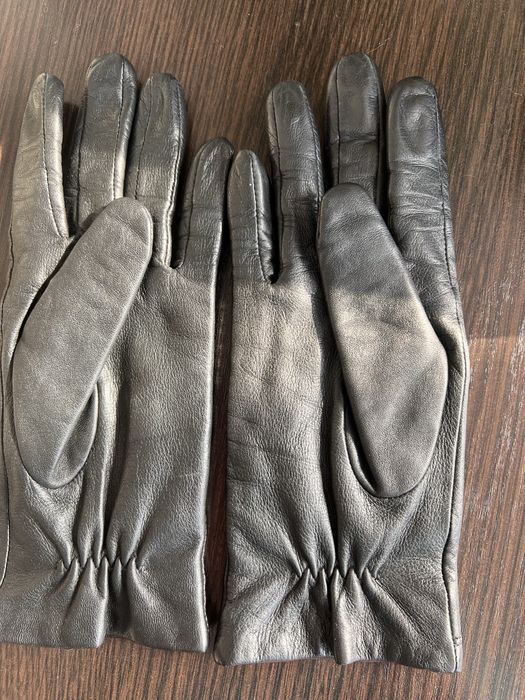 Шкіряні перчатки