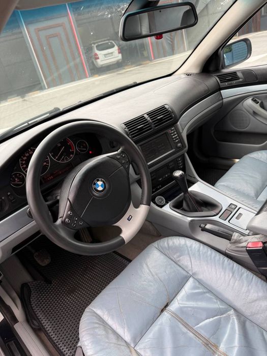 Продам BMW e39 2001р