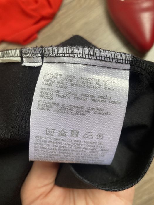 Elegancka spódnica z rozcięciem Clockhouse 40