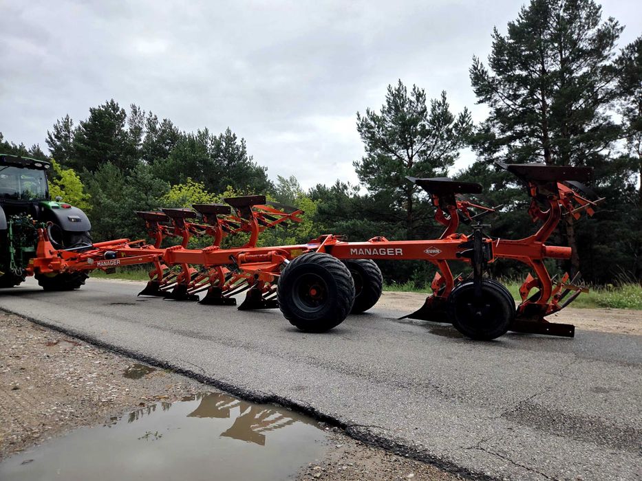 Pług 6 skibowy kuhn manager