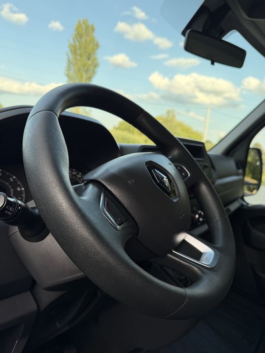 Renault Master IV 10€ палет 2021р.