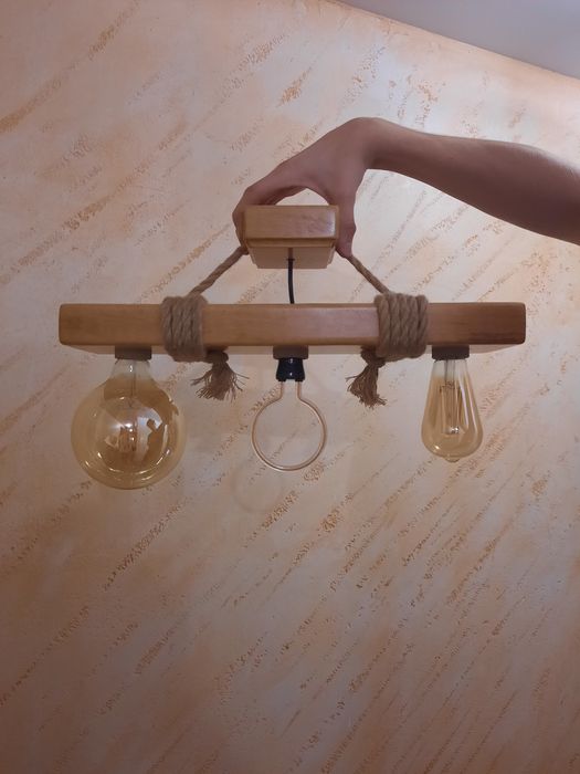 Lampka do pokoju