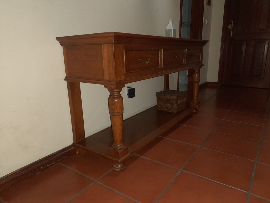 Móvel de corredor em carvalho