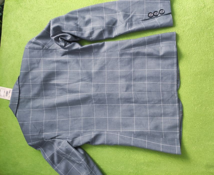 Reserved 146 nowy  garnitur marynarka i spodnie