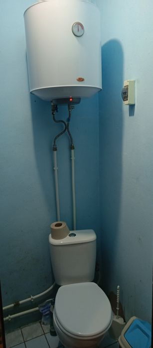 Продається частина будинку, як одно кімнатна квартира.