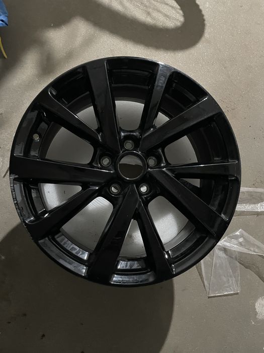 Felga oryginalna Mazda 3  18 cali  5x 114,3 7Jx18